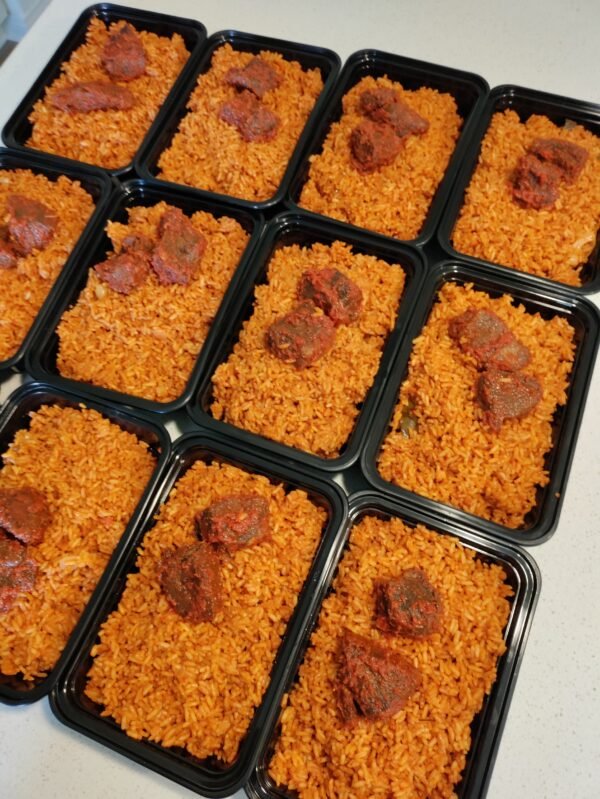 Jollof rice and beef (minimum of 10pcs)